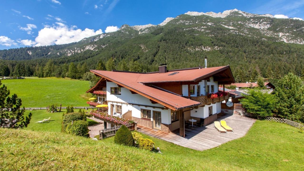 Ferienhaus Kirchplatzl ロイタシュ エクステリア 写真