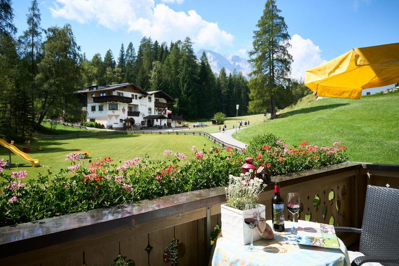 Ferienhaus Kirchplatzl ロイタシュ エクステリア 写真